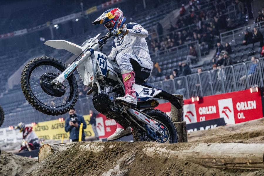 Billy Bolt SuperEnduro 2025 Rnd1 